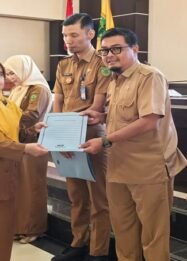 35 ASN Terima SK Kenaikan Pangkat Priode Oktober 2025